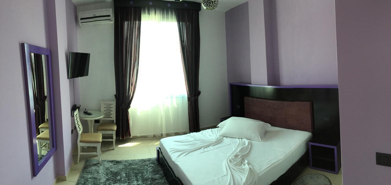 Hotel Siklad Lezhë Exterior foto